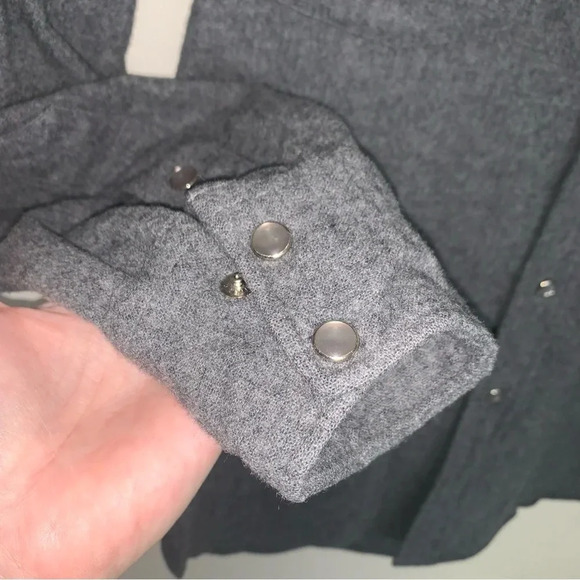 Pendleton 100% Virgin Wool Plaid Grey Long Sleeve Western Style Snap  Up Shirt M - Picture 6 of 9